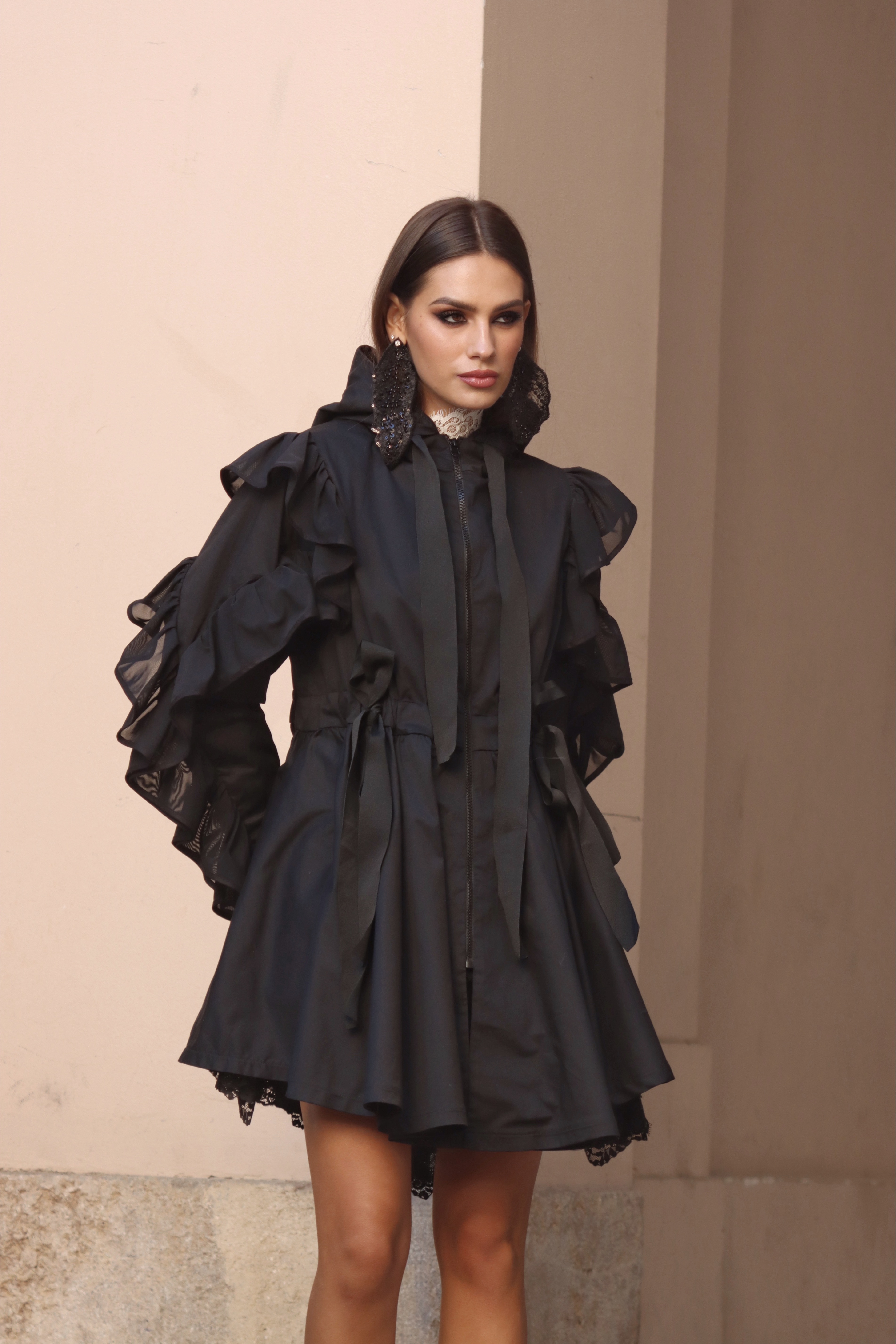 Black romantic parka - Image 2