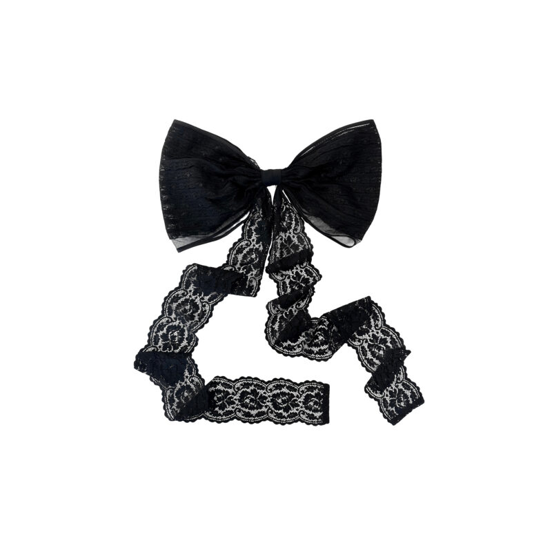 Lace ribbon bow